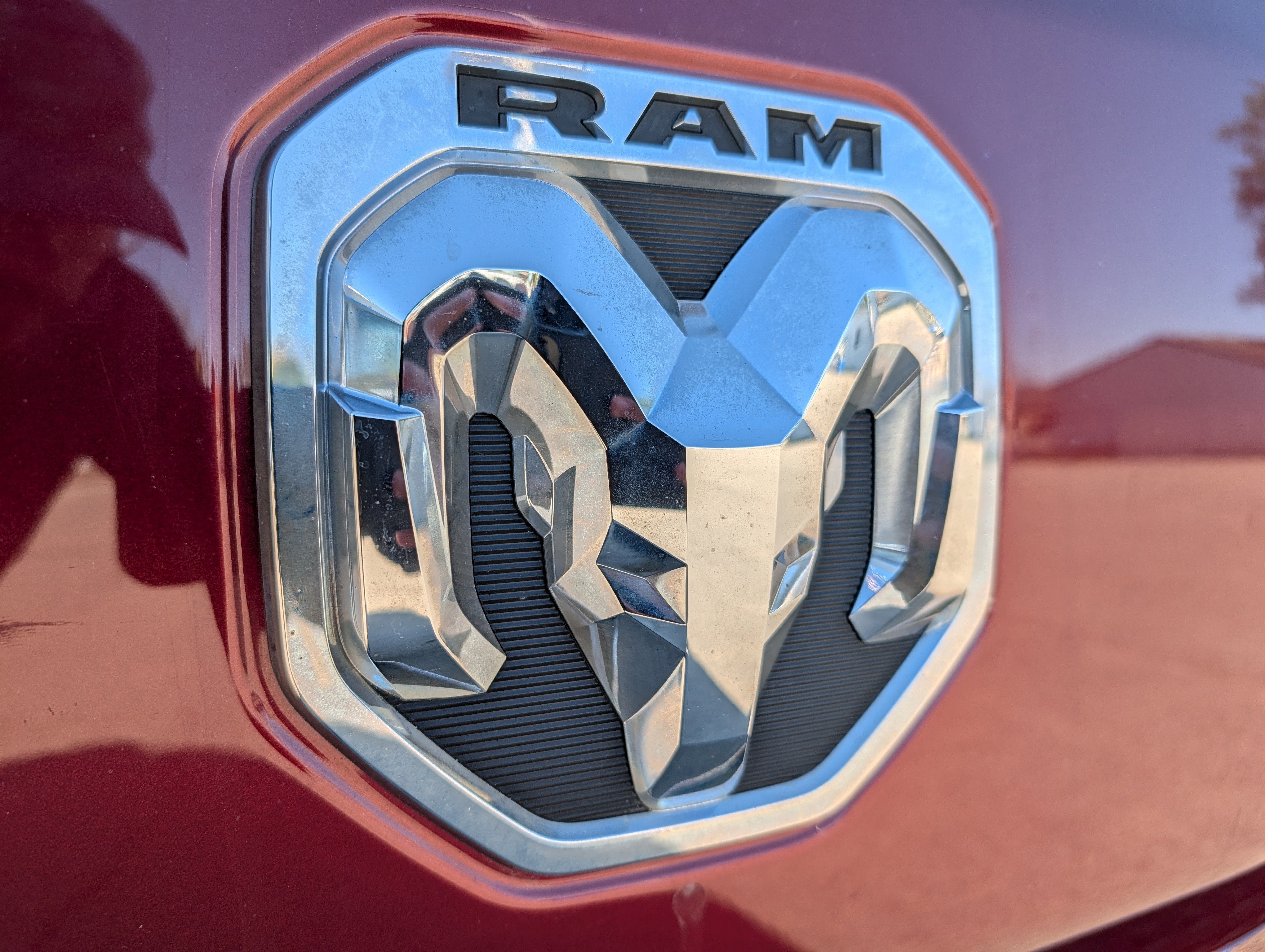 2022 RAM 1500 Laramie Crew Cab 4x4 5'7" Box