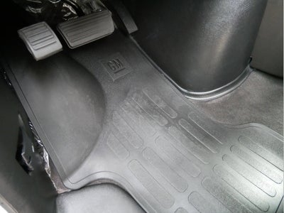 2024 Chevrolet Express Passenger 3500 1LT