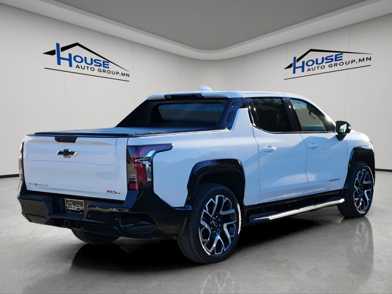 2024 Chevrolet Silverado EV RST