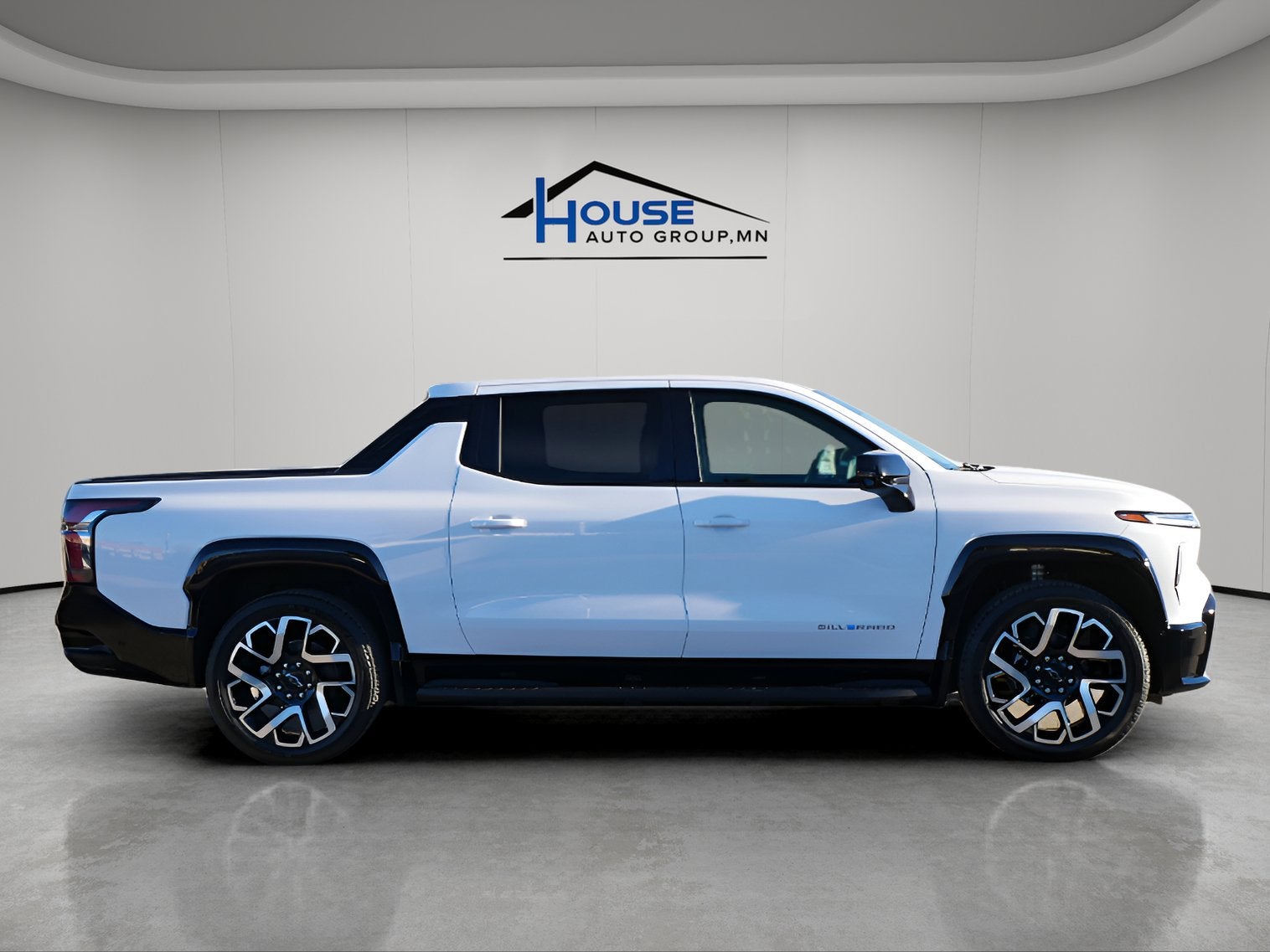 2024 Chevrolet Silverado EV RST