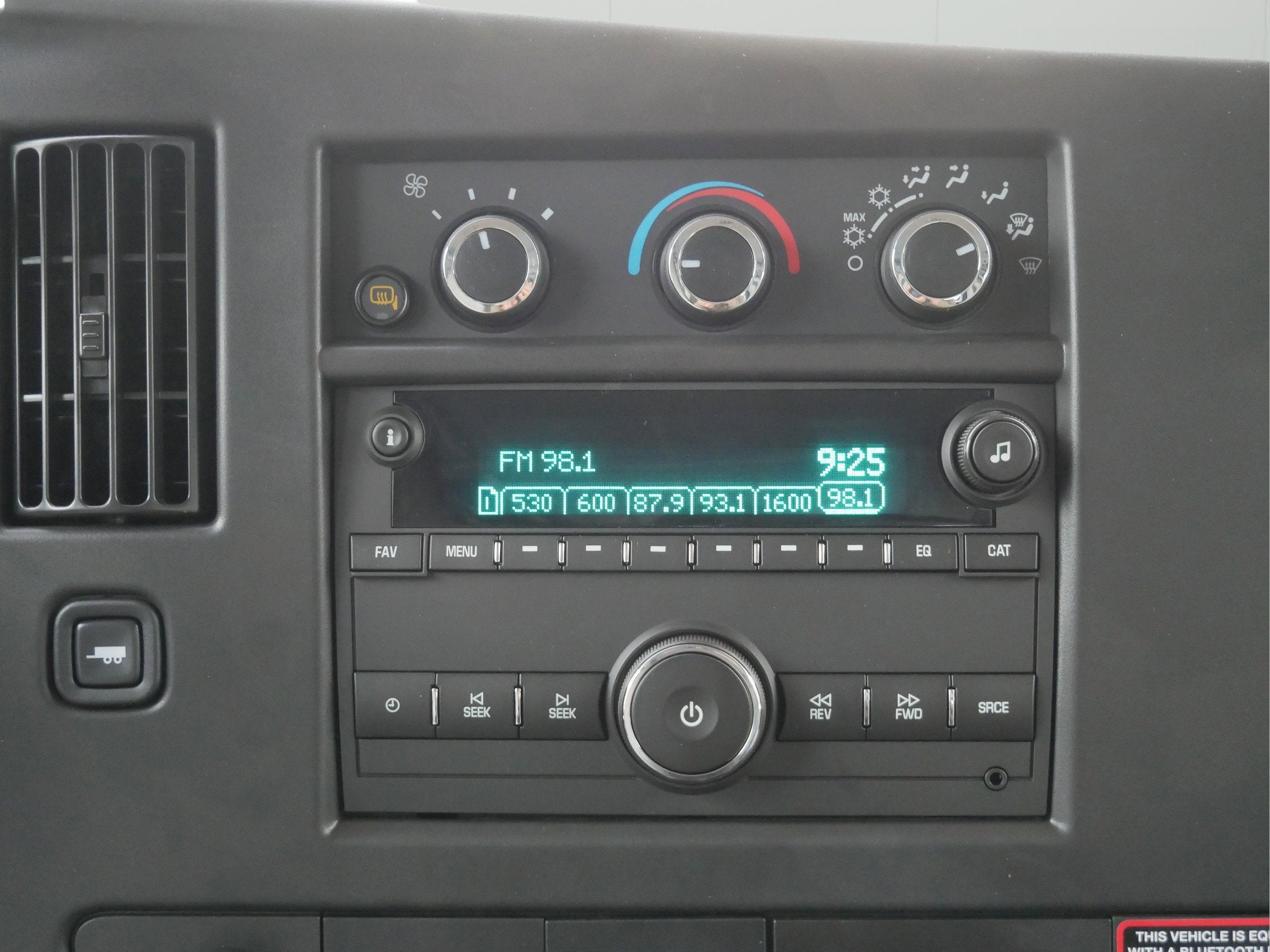 2025 Chevrolet Express Cargo 2500 Base