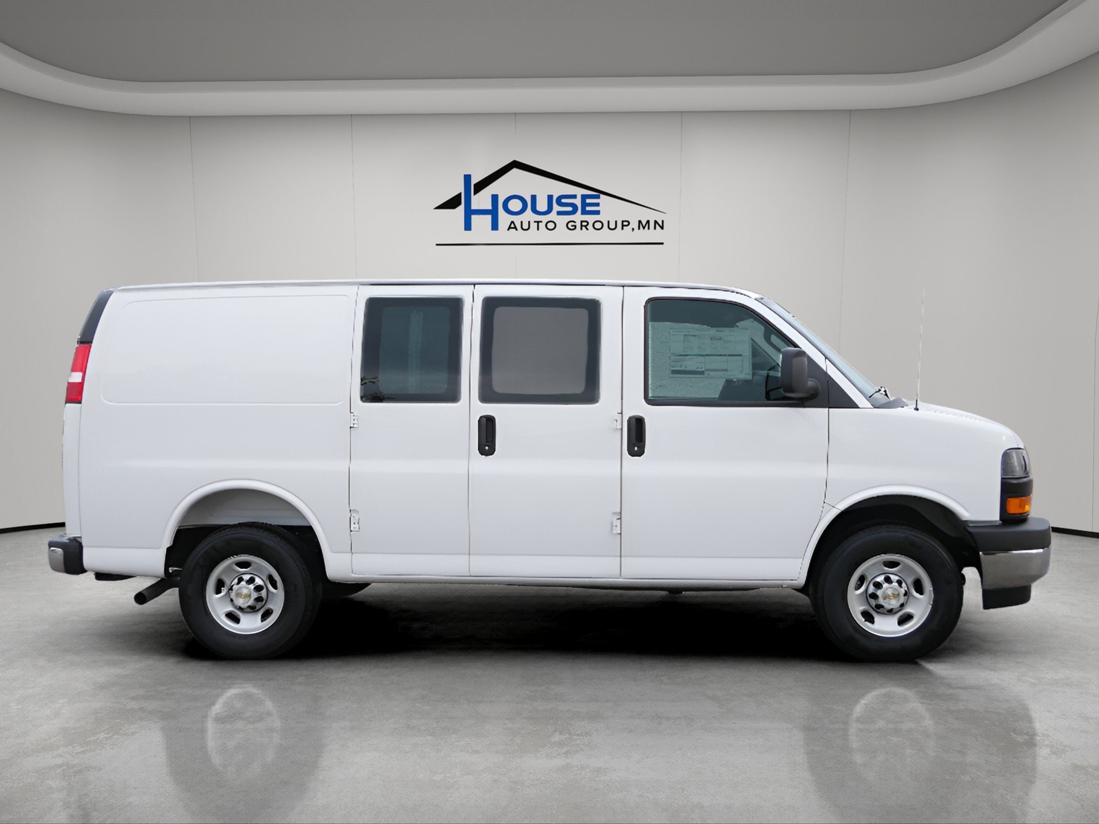 2025 Chevrolet Express Cargo 2500 Base