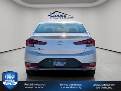 2019 Hyundai Elantra SE