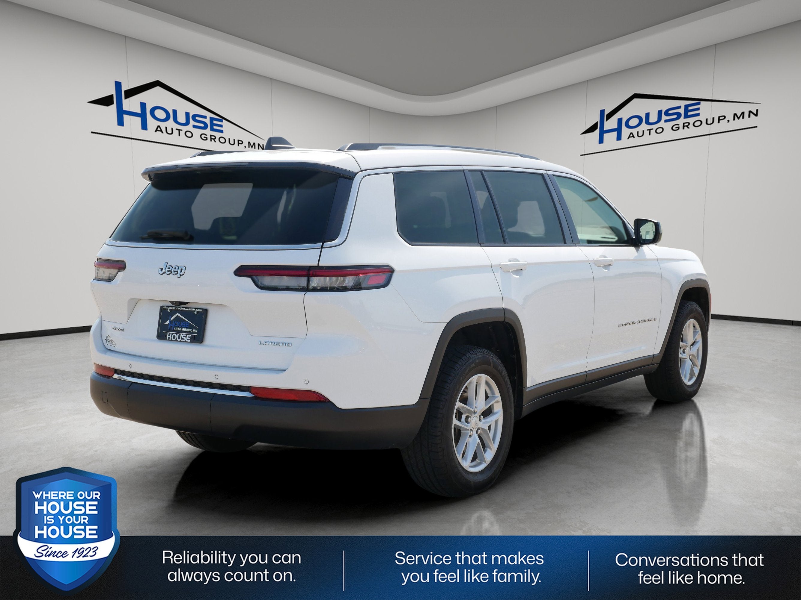 2023 Jeep Grand Cherokee L Laredo