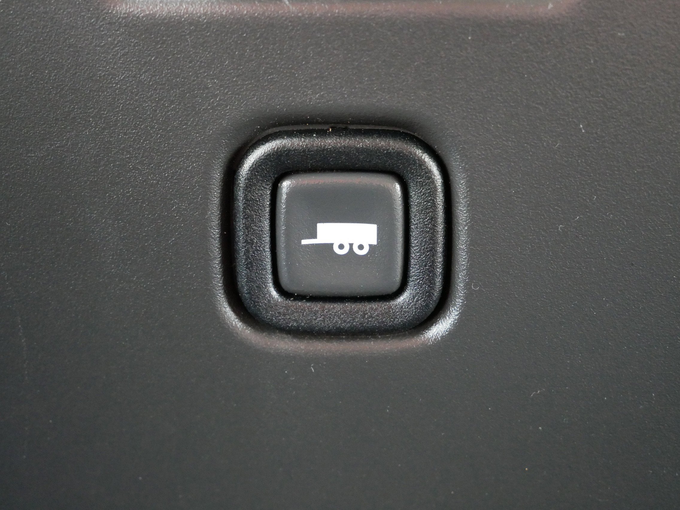 2024 Chevrolet Express Passenger 3500 LS