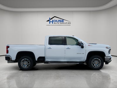 2025 Chevrolet Silverado 3500 HD Crew Cab Standard Box 4-Wheel Drive LTZ