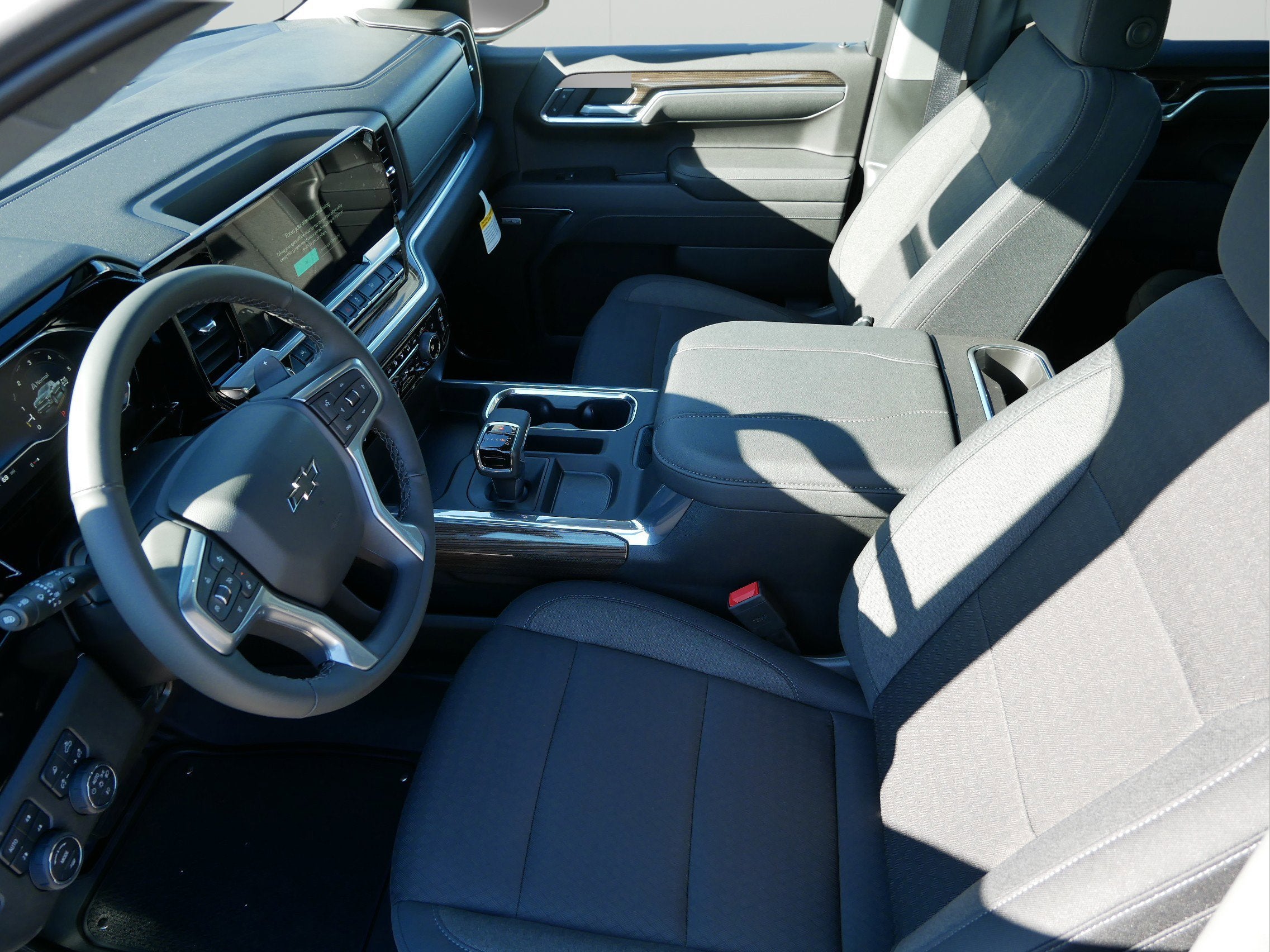 2025 Chevrolet Silverado 1500 Crew Cab Short Box 4-Wheel Drive RST