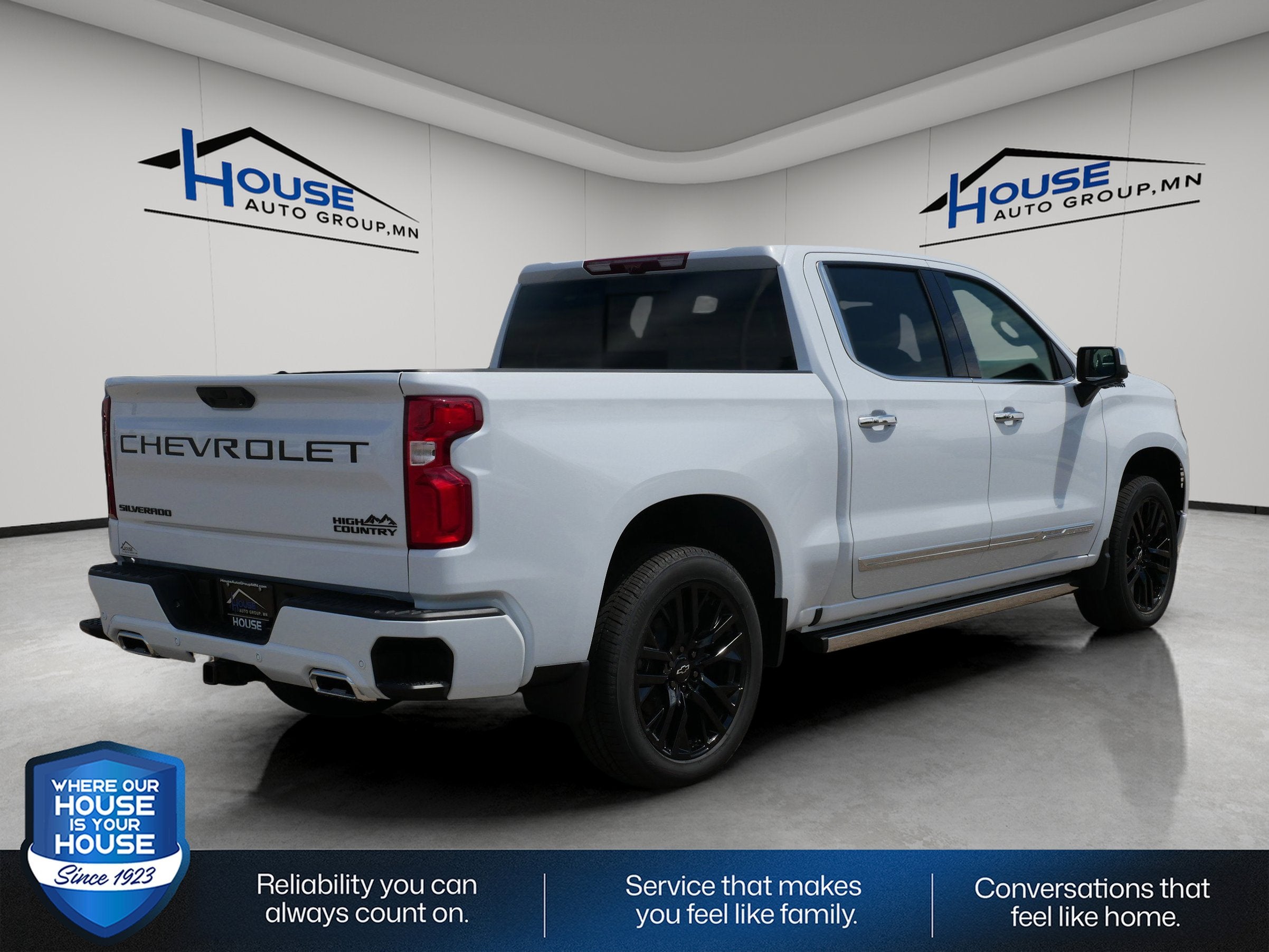 2026 Chevrolet Silverado 1500 Crew Cab Short Box 4-Wheel Drive High Country