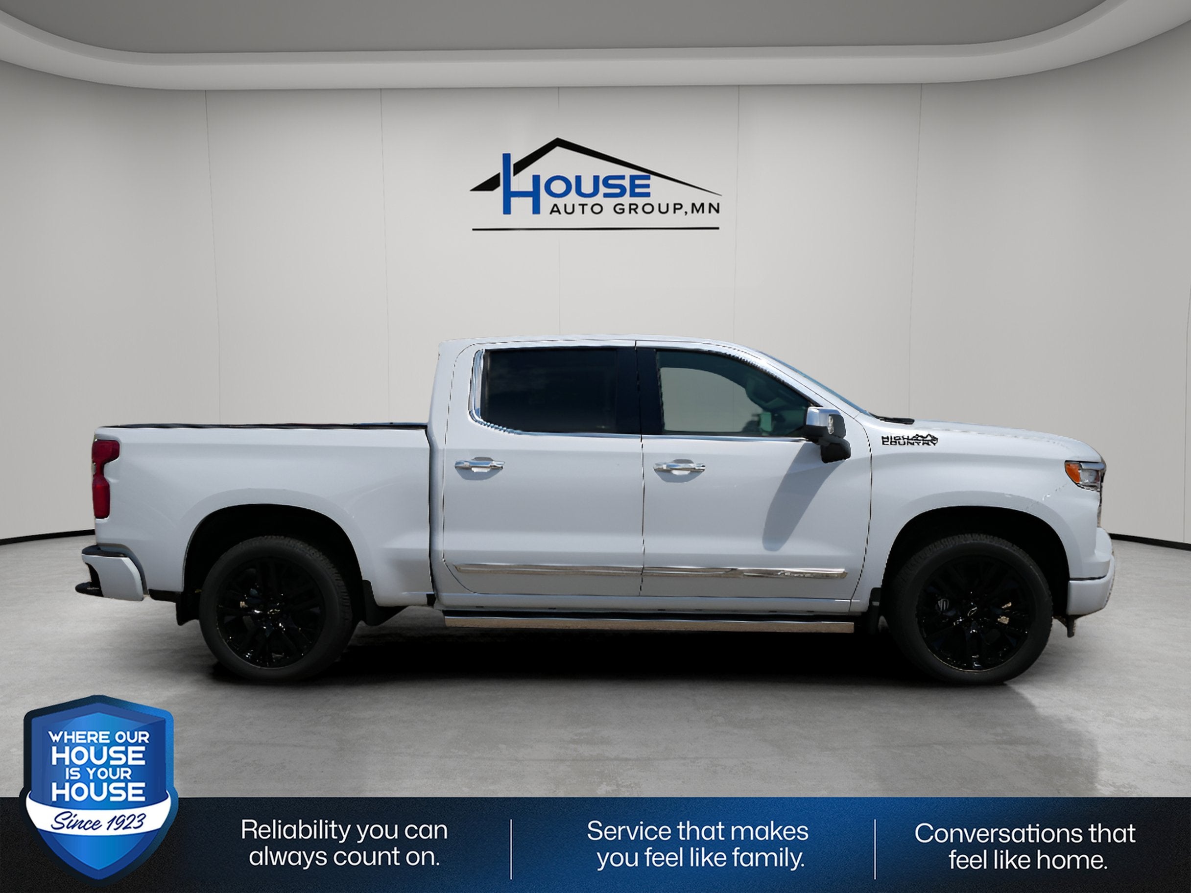 2026 Chevrolet Silverado 1500 Crew Cab Short Box 4-Wheel Drive High Country