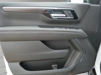 2026 Chevrolet Suburban 4WD LS