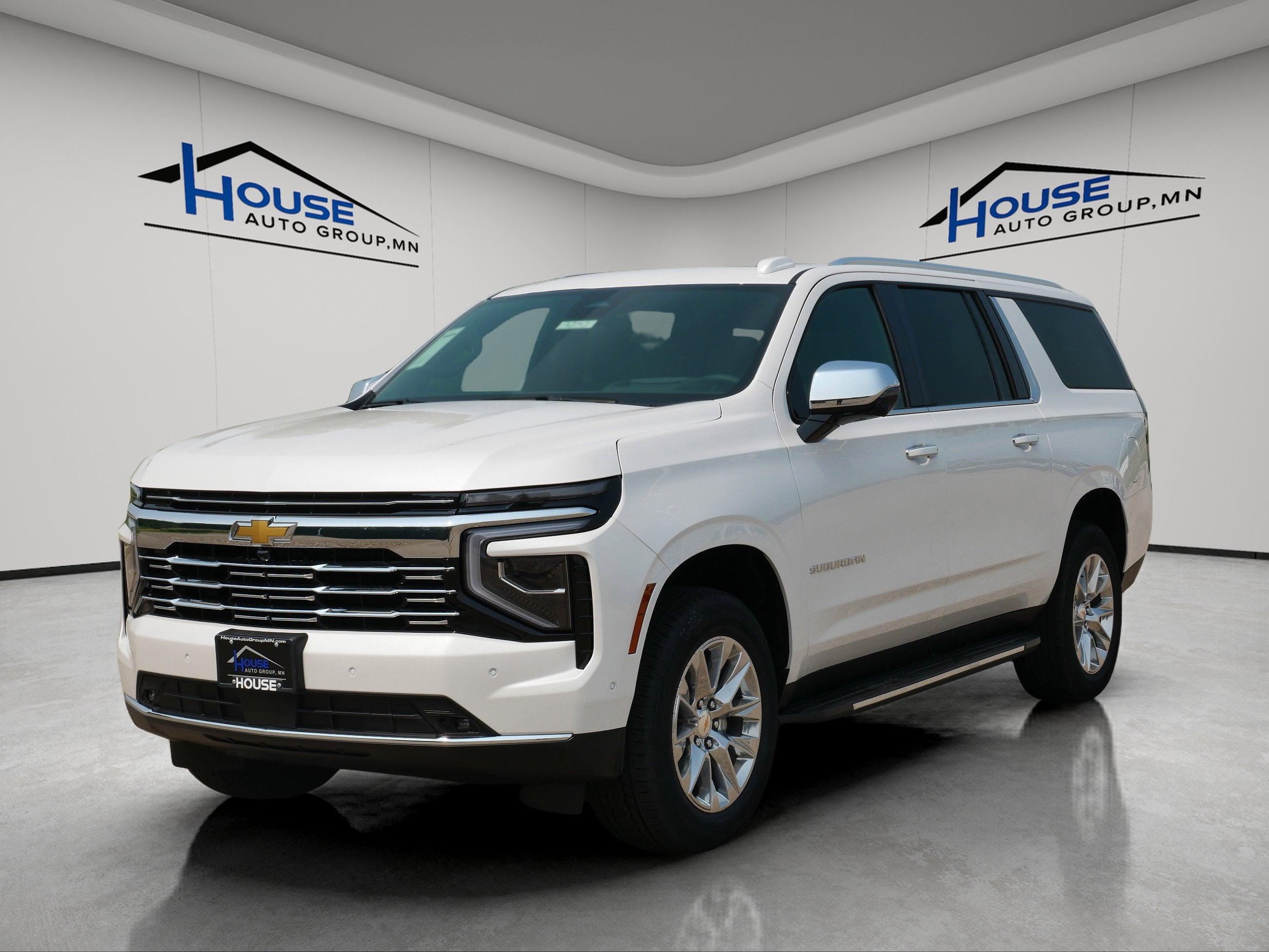 2025 Chevrolet Suburban 4WD Premier