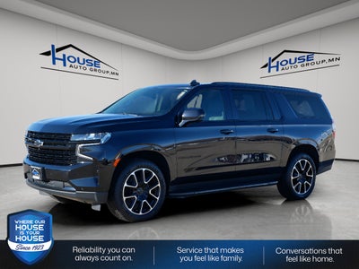 2023 Chevrolet Suburban RST