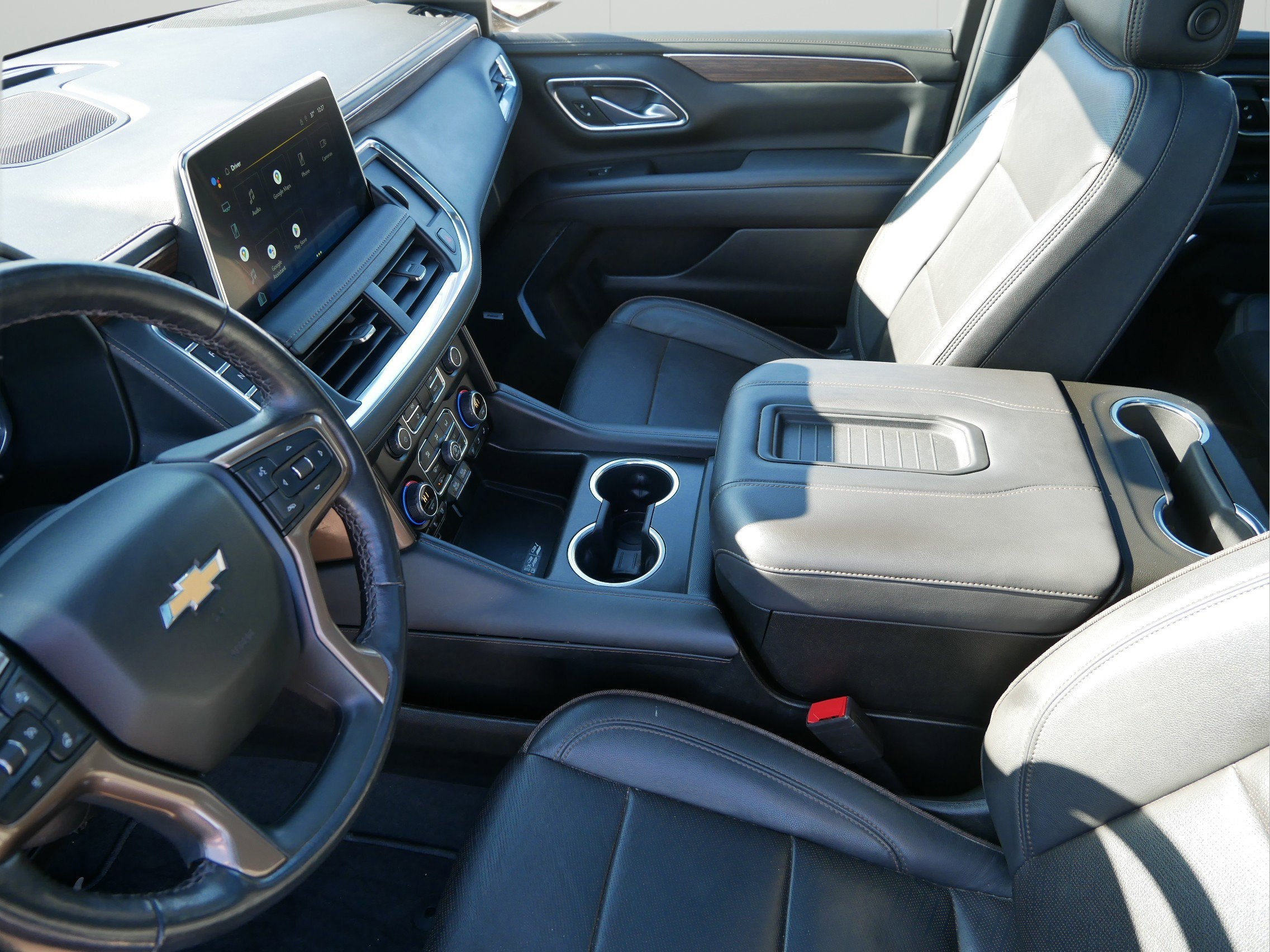 2022 Chevrolet Suburban High Country