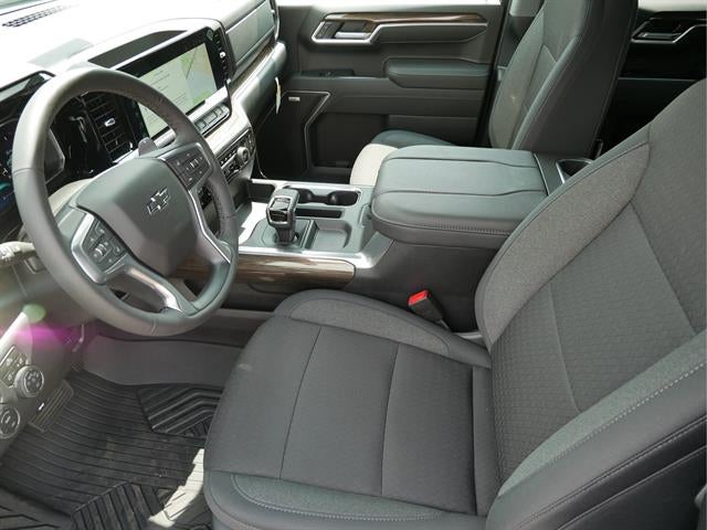 2026 Chevrolet Silverado 1500 Crew Cab Short Box 4-Wheel Drive RST
