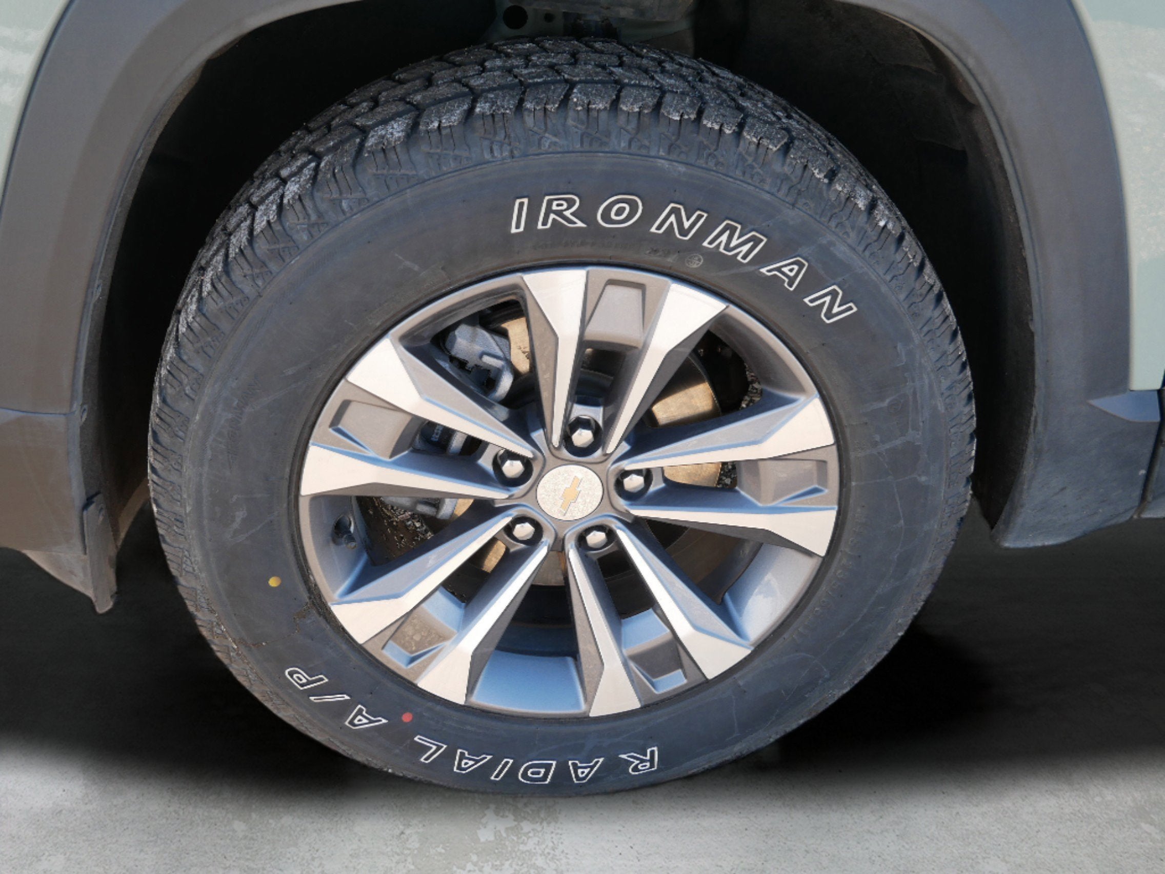 2025 Chevrolet Equinox AWD LT