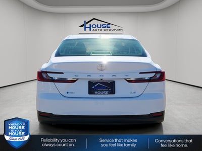 2025 Toyota Camry LE