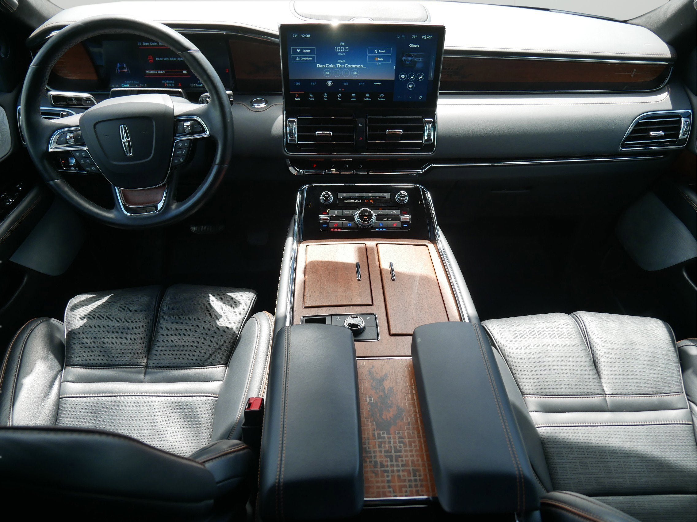 2024 Lincoln Navigator Black Label