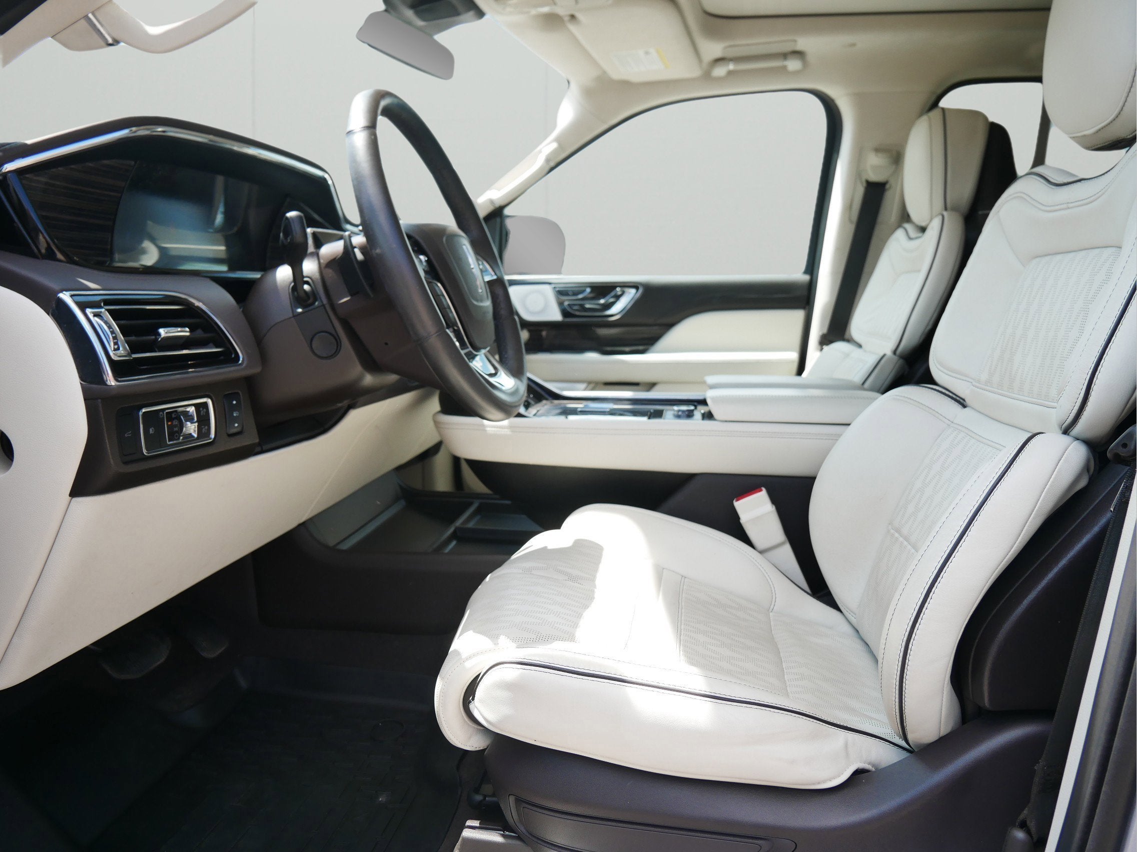 2024 Lincoln Navigator Black Label