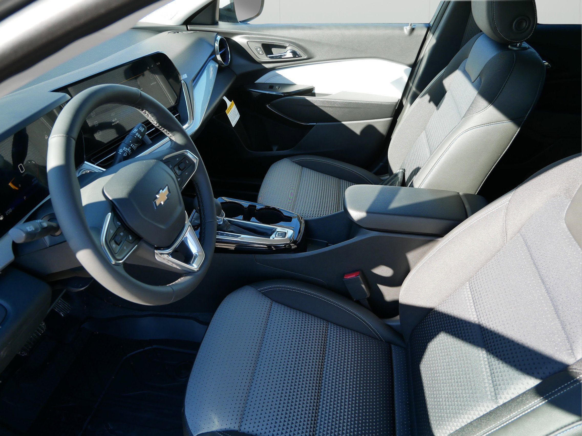 2026 Chevrolet Trax FWD 4dr LT