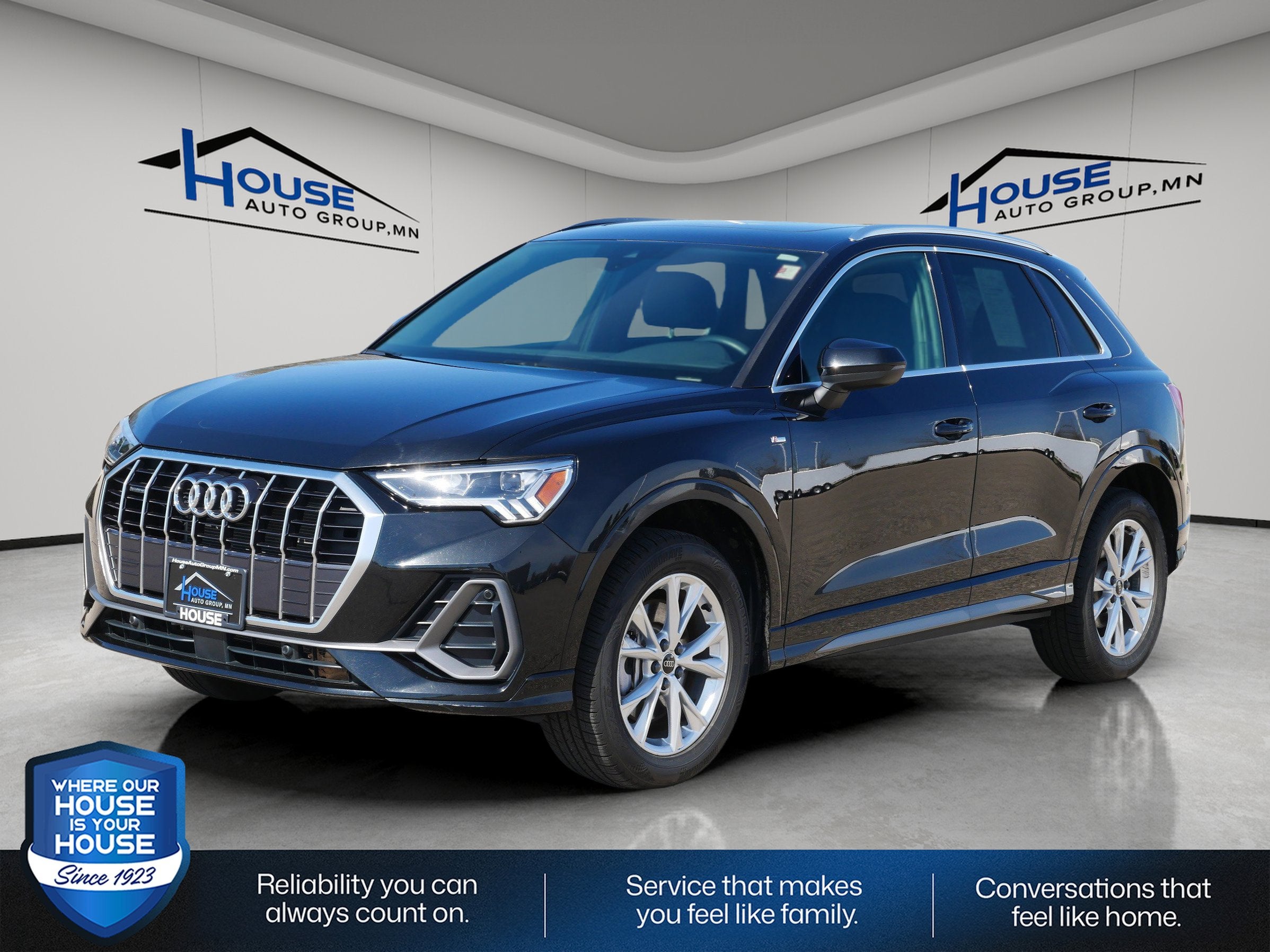2025 Audi Q3 S line Premium