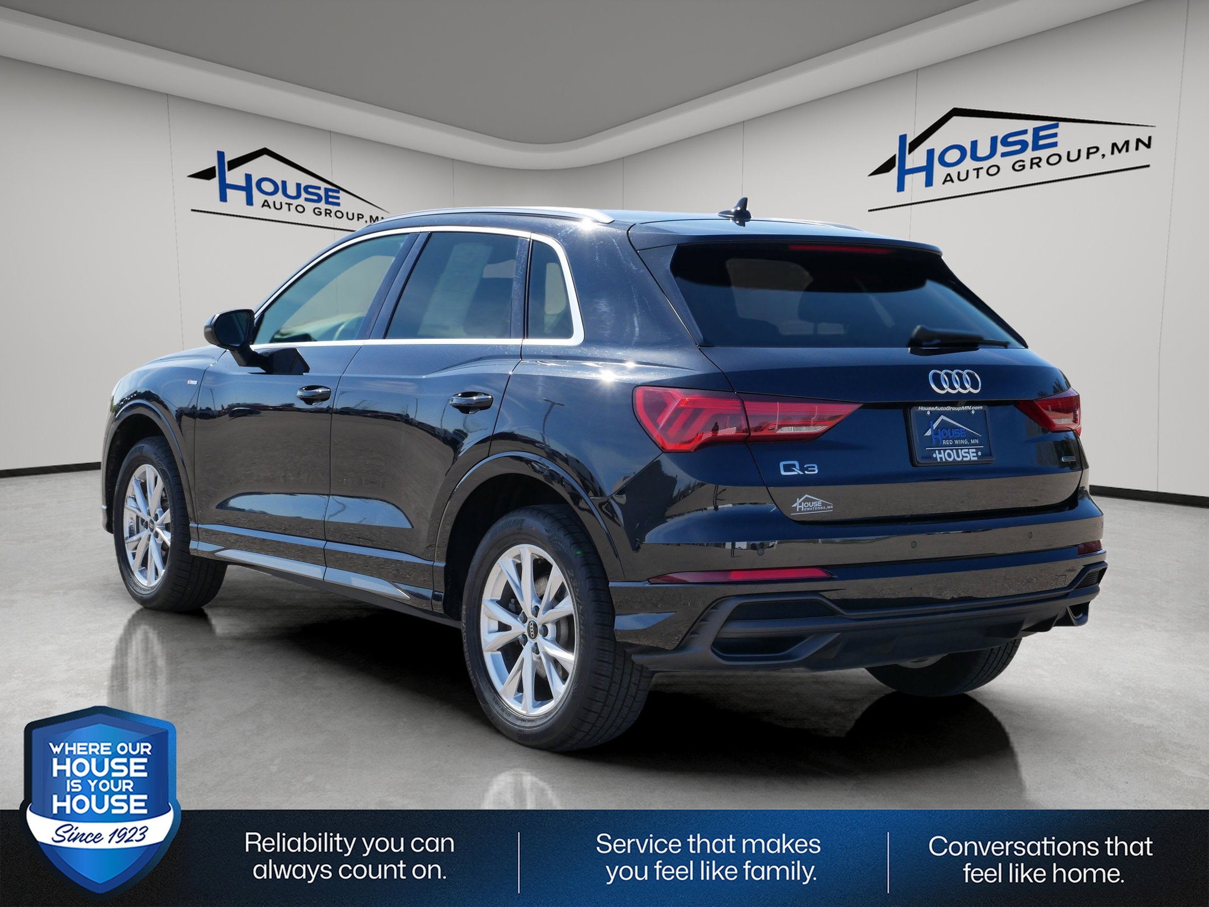 2025 Audi Q3 S line Premium