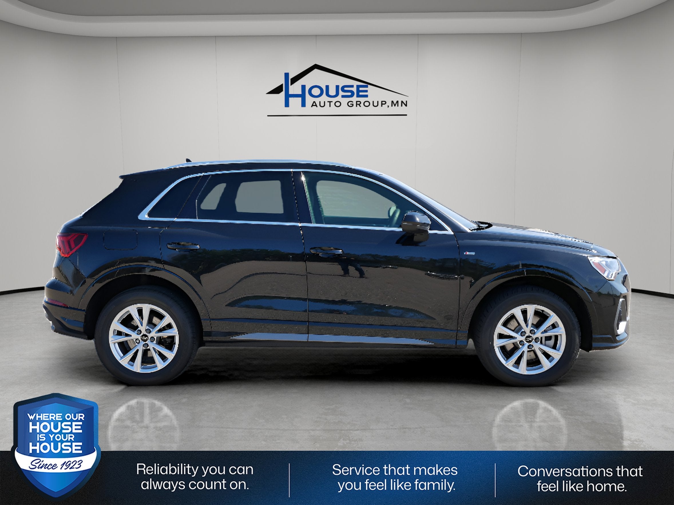 2025 Audi Q3 S line Premium