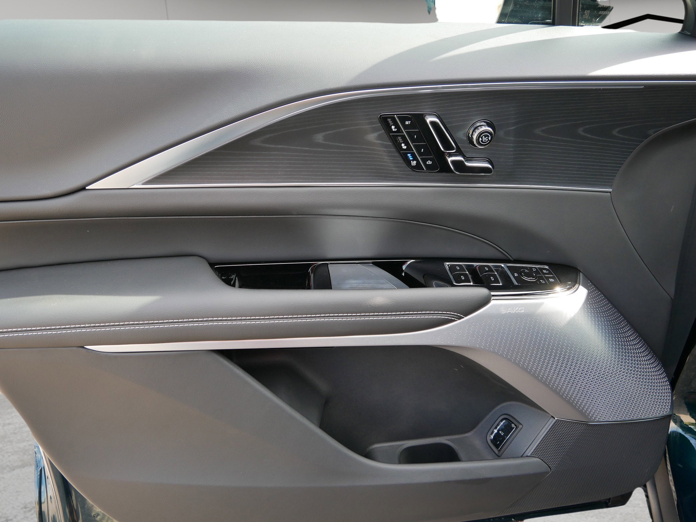 2026 Cadillac LYRIQ Premium Luxury