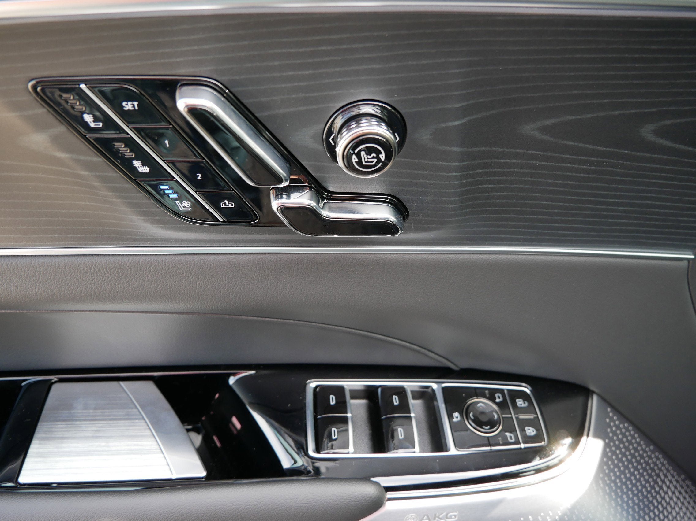 2026 Cadillac LYRIQ Premium Luxury