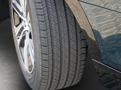 2026 Cadillac LYRIQ Premium Luxury