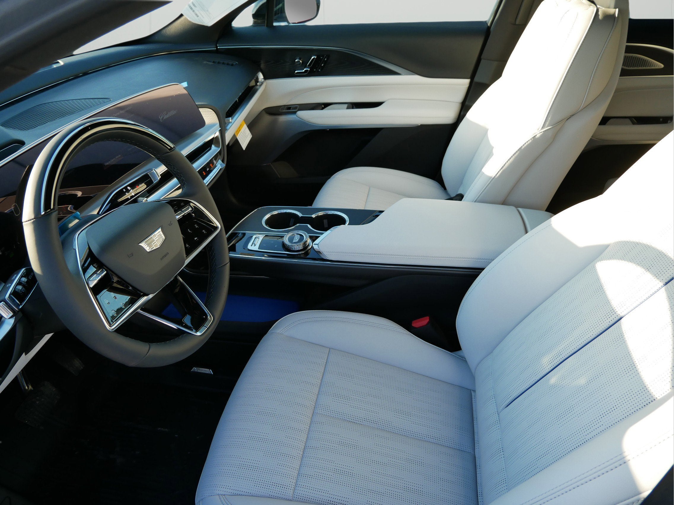 2026 Cadillac LYRIQ Signature Sport