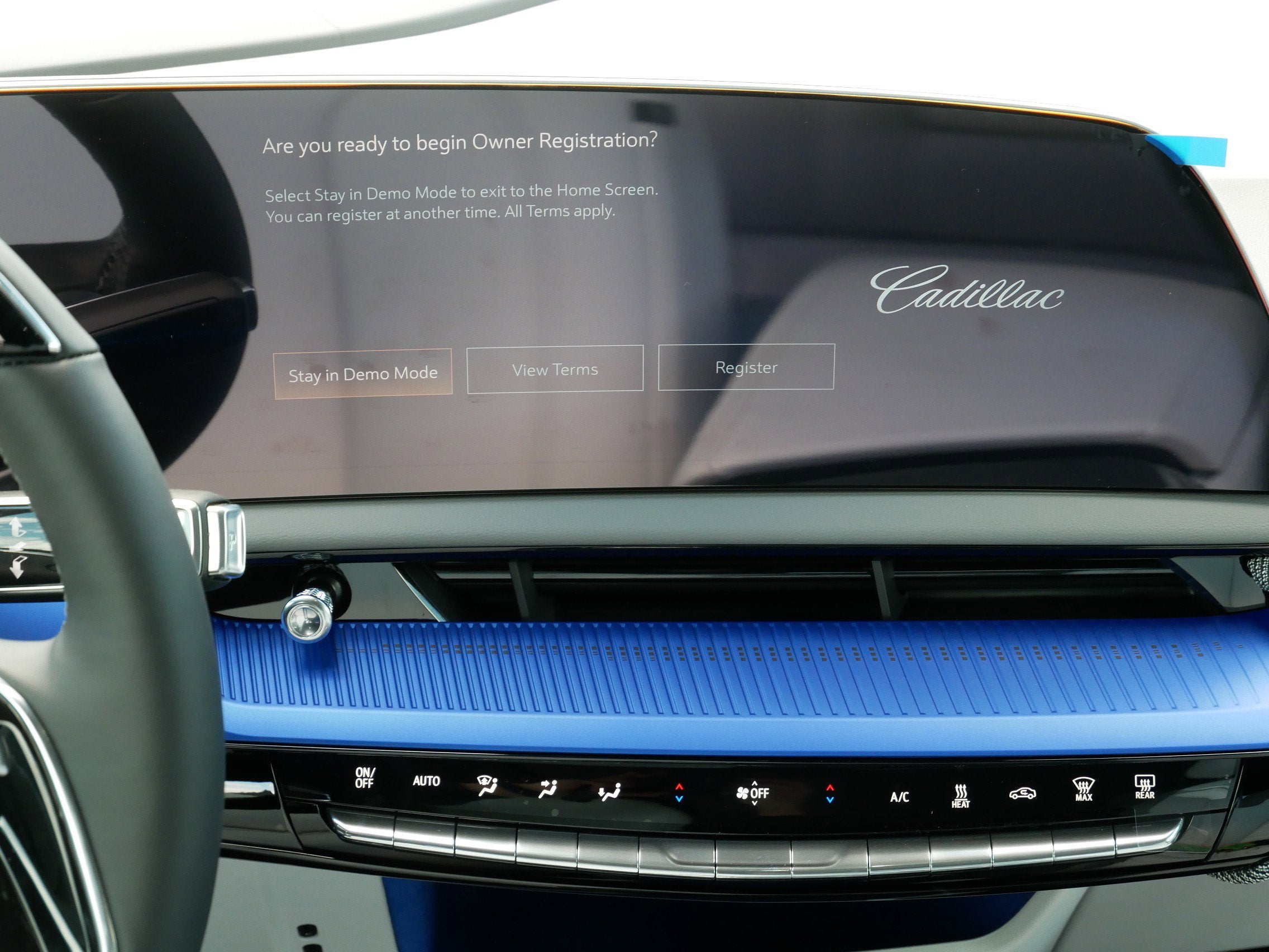 2026 Cadillac OPTIQ Luxury