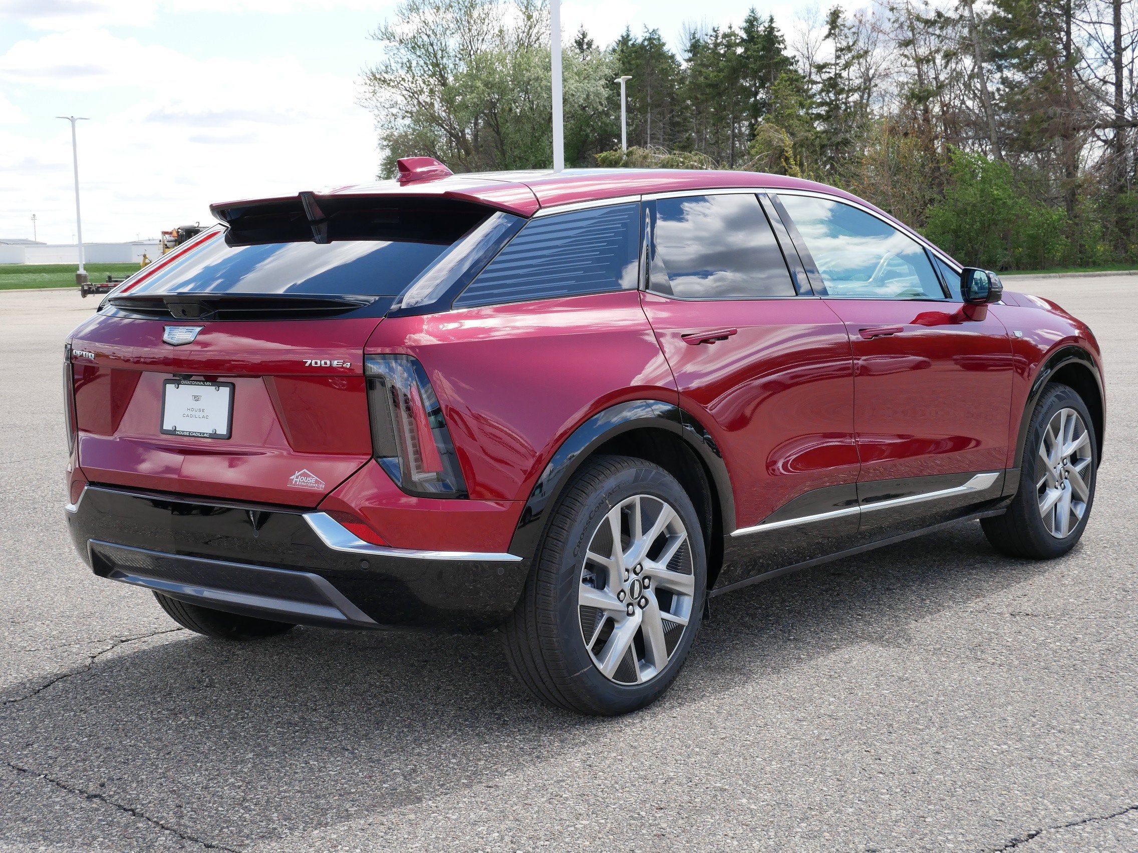 2026 Cadillac OPTIQ Luxury