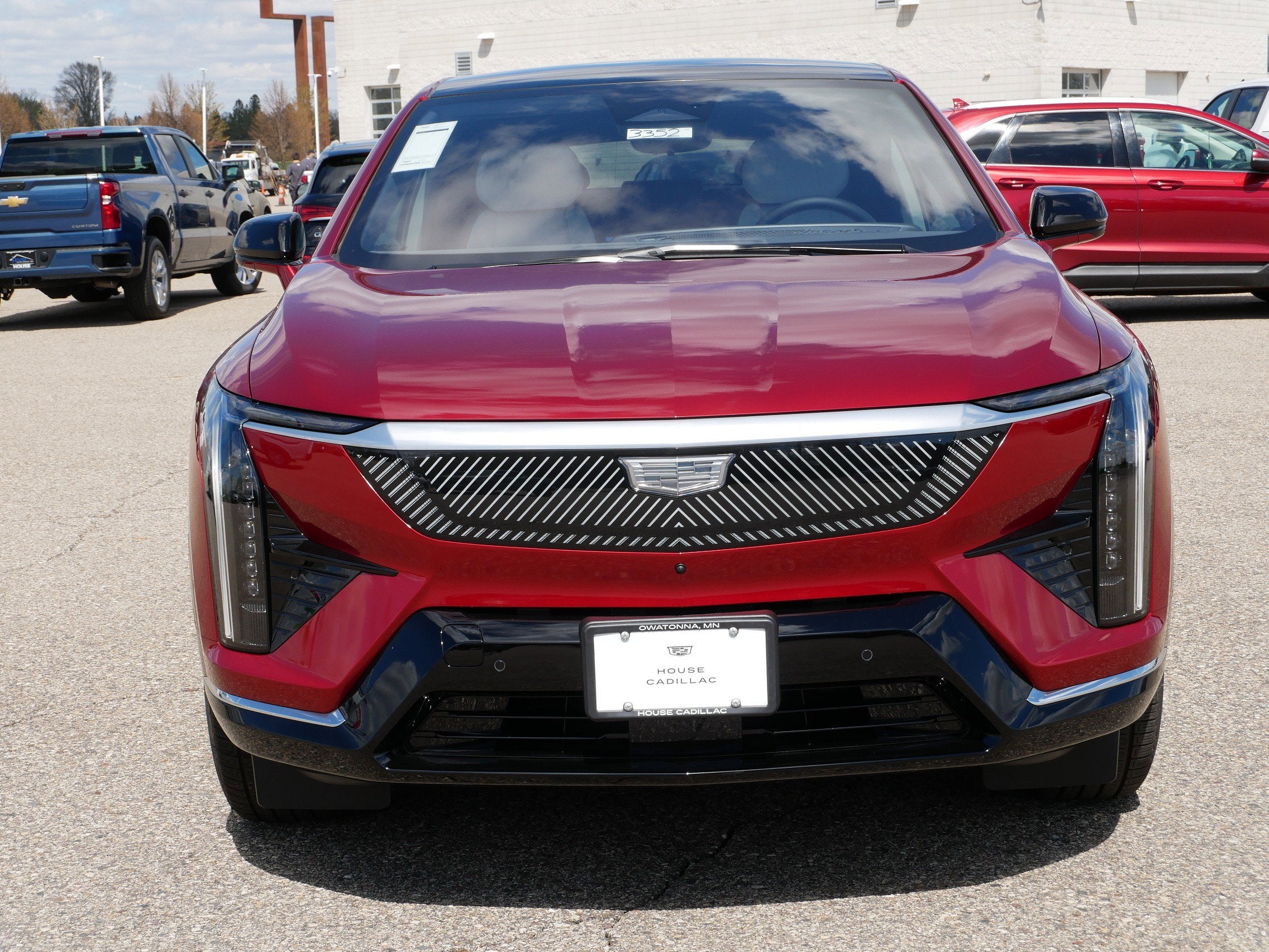 2026 Cadillac OPTIQ Luxury