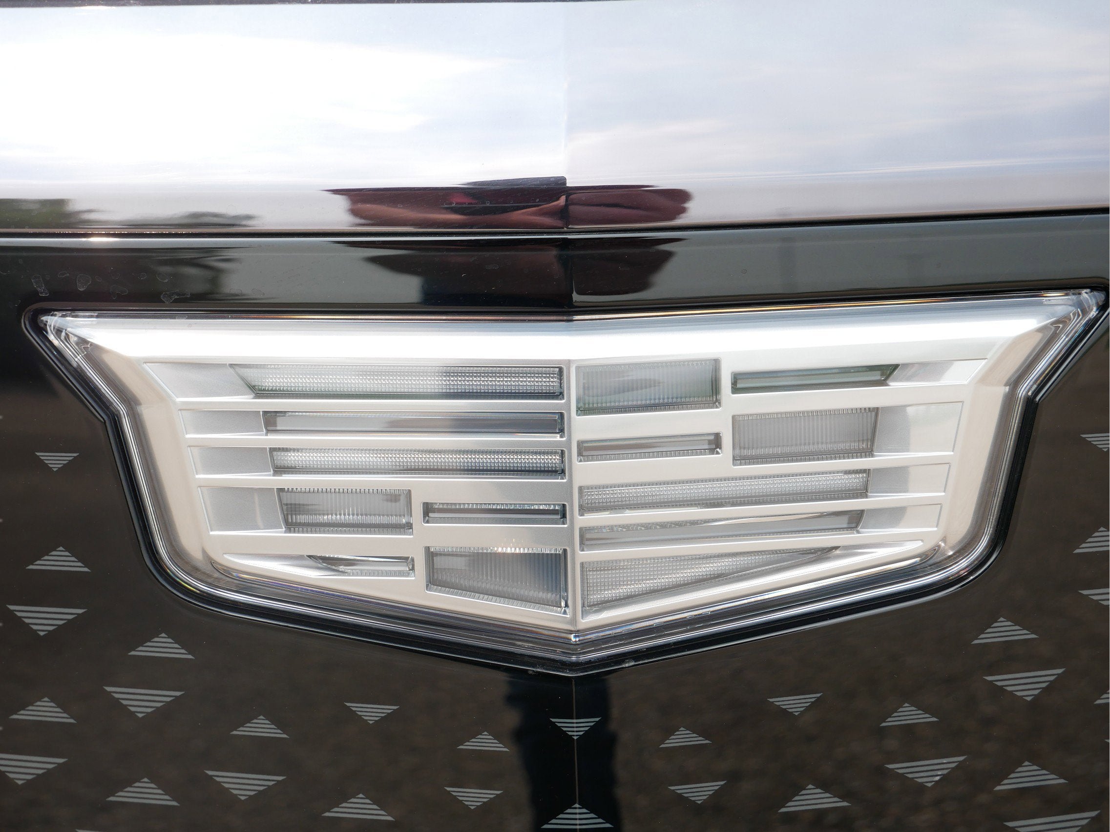 2025 Cadillac OPTIQ Sport 2