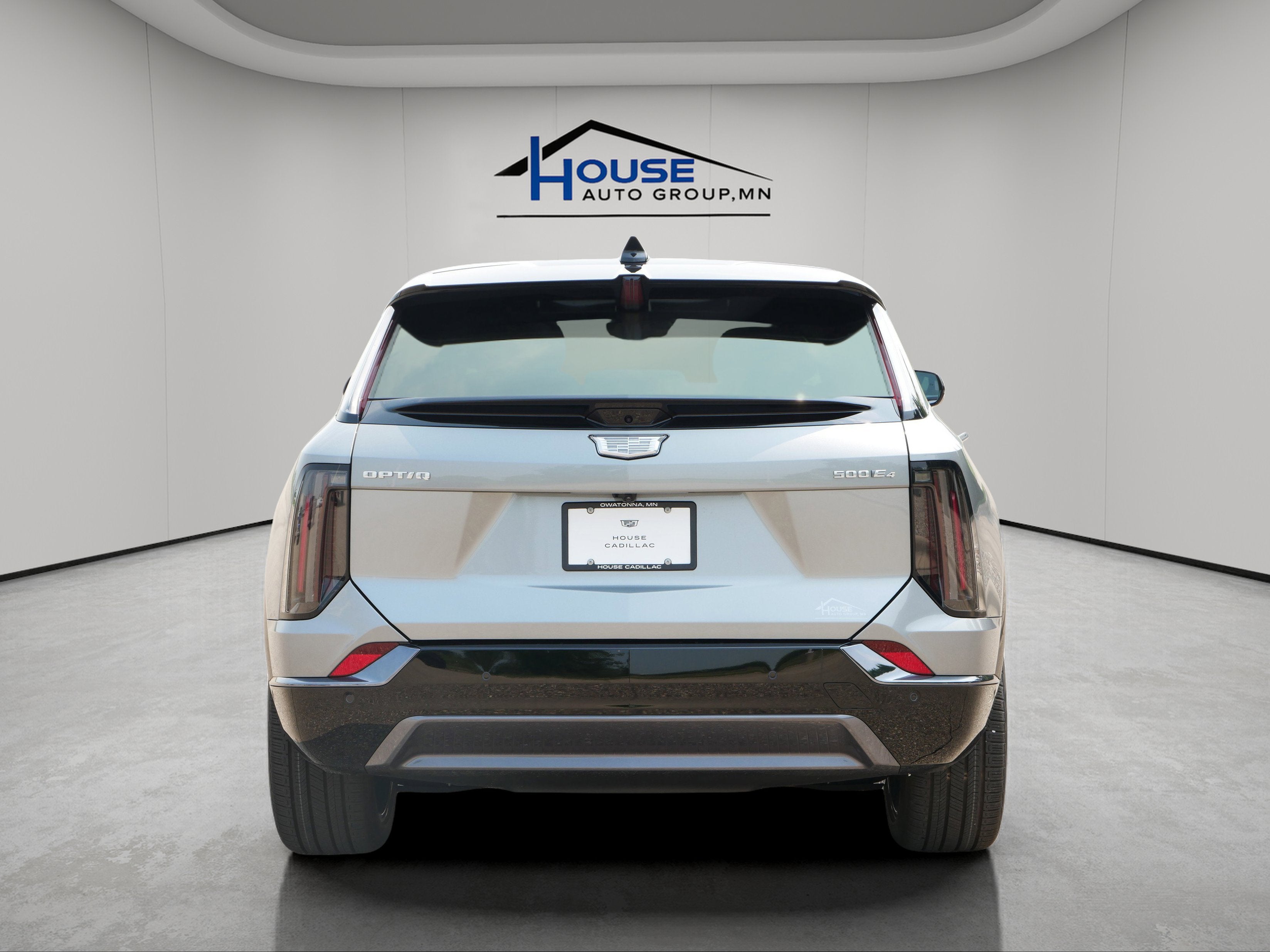 2025 Cadillac OPTIQ Sport 2