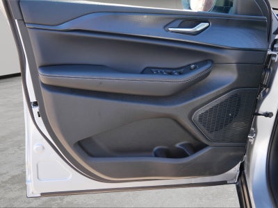 2025 Jeep Grand Cherokee GRAND CHEROKEE LAREDO 4X4