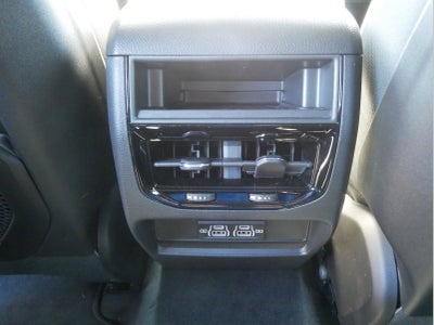 2025 Jeep Grand Cherokee GRAND CHEROKEE LAREDO 4X4