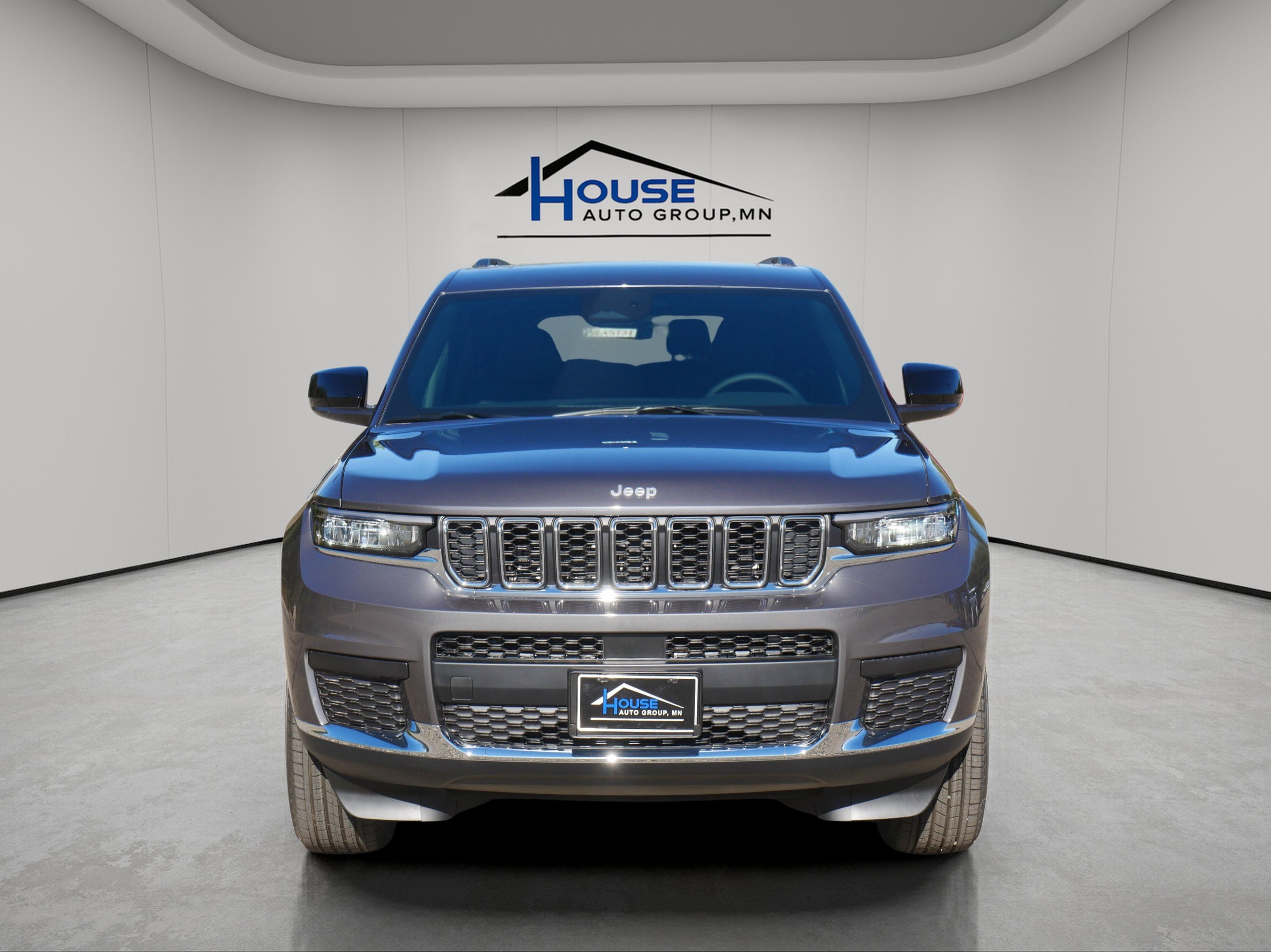 2025 Jeep Grand Cherokee GRAND CHEROKEE L LAREDO X 4X4