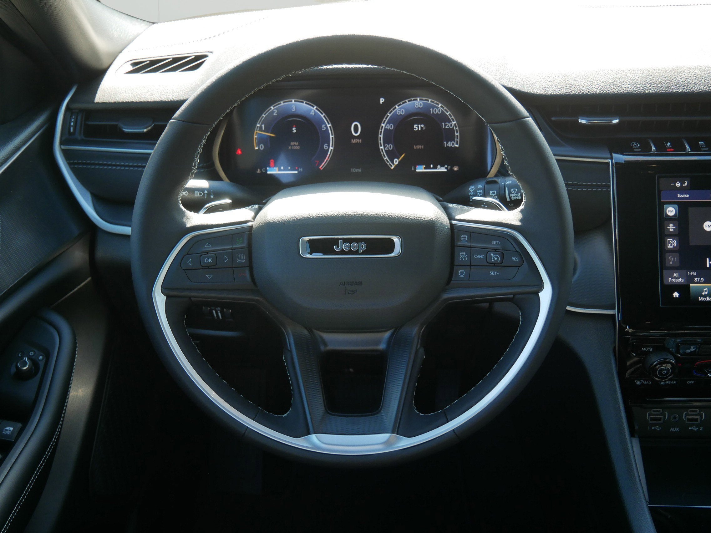 2025 Jeep Grand Cherokee GRAND CHEROKEE L ALTITUDE X 4X4