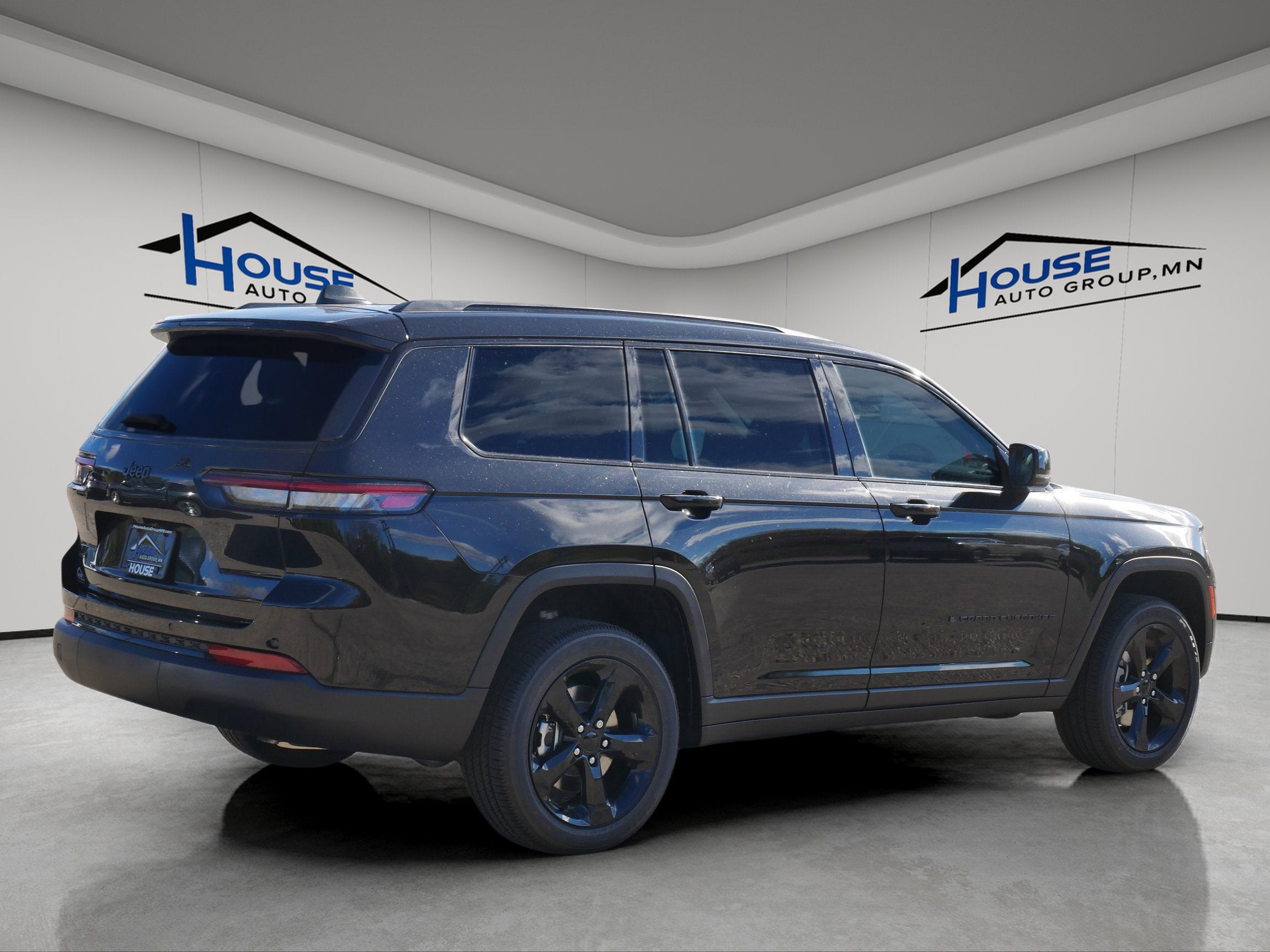2025 Jeep Grand Cherokee GRAND CHEROKEE L ALTITUDE X 4X4