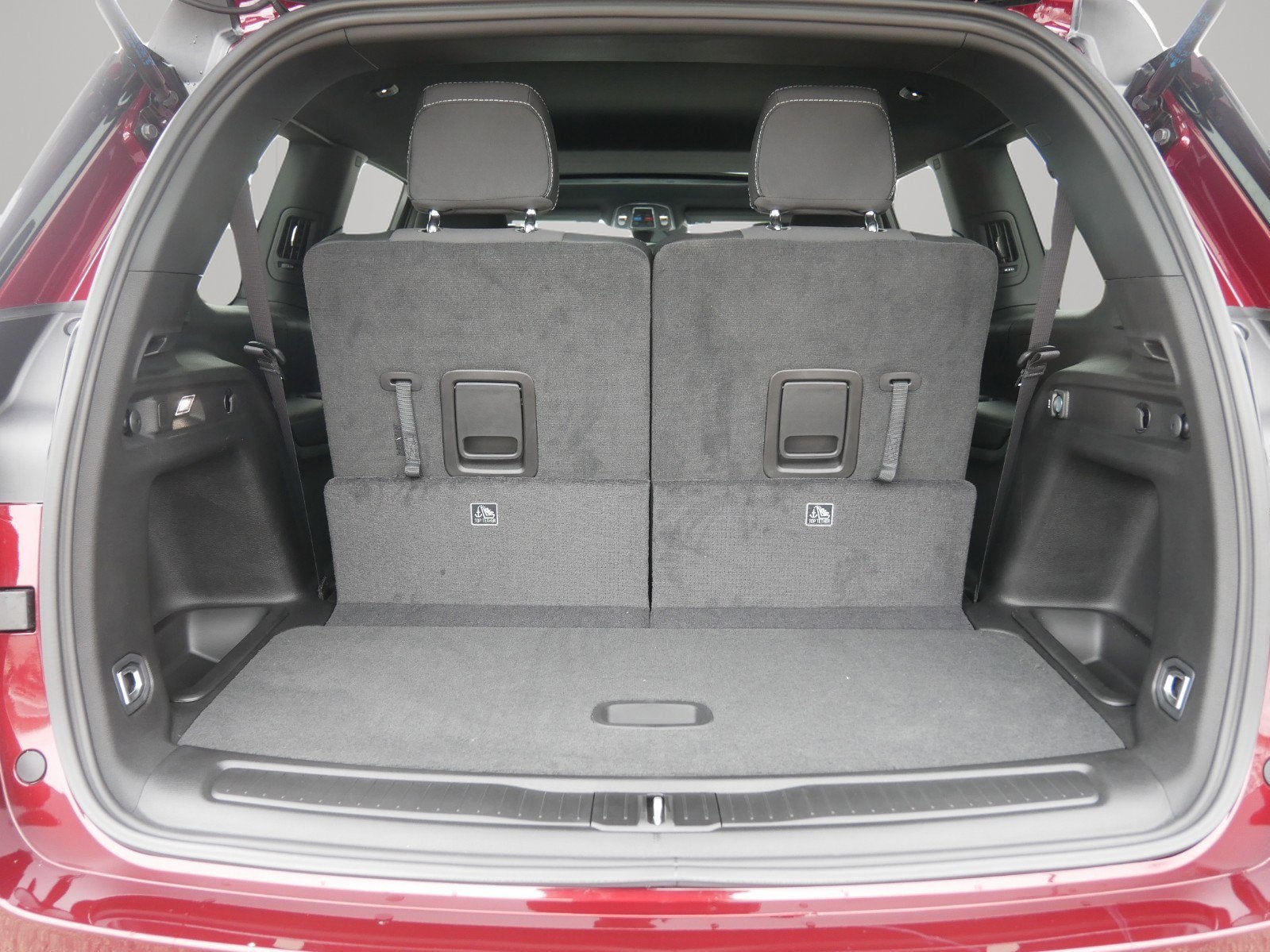 2025 Jeep Grand Cherokee GRAND CHEROKEE L LAREDO X 4X4