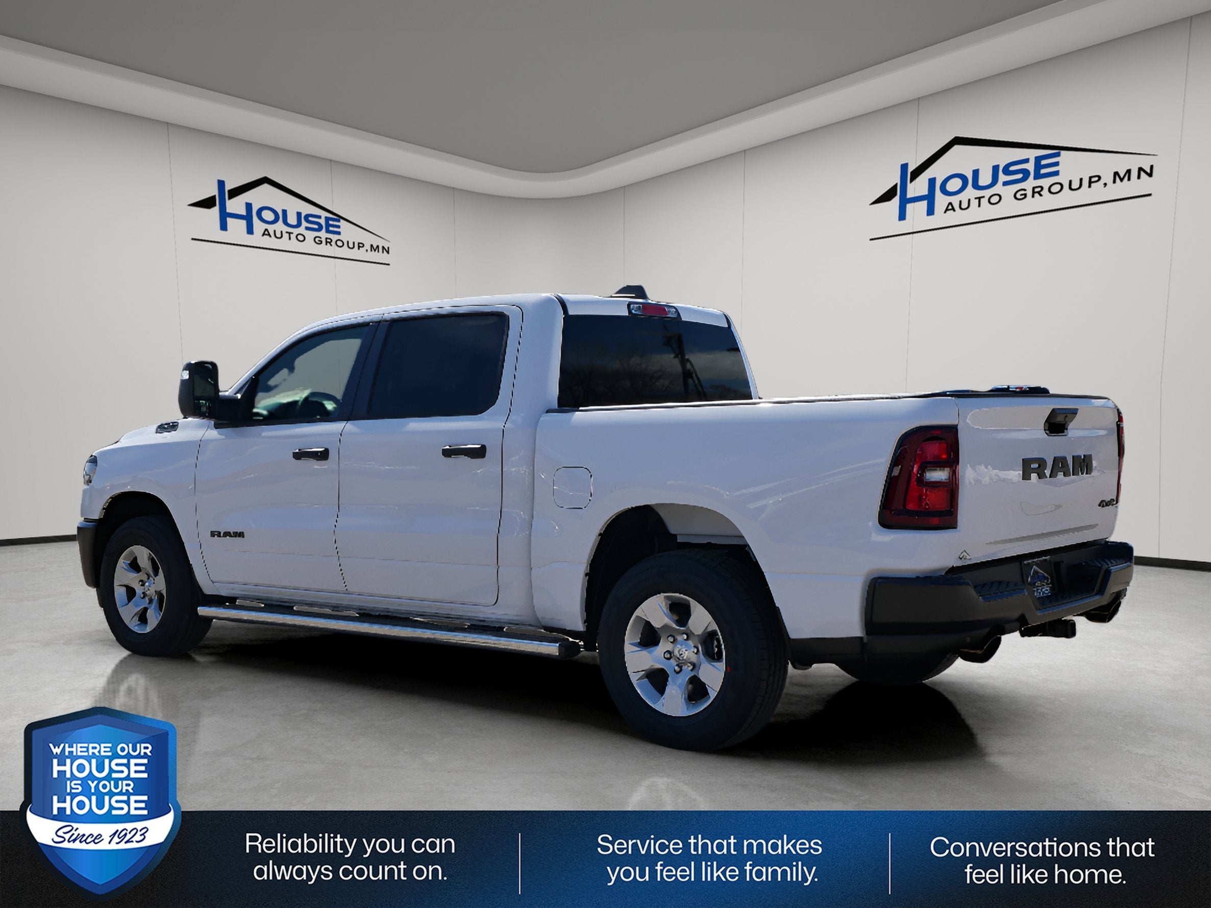 2026 RAM Ram 1500 RAM 1500 TRADESMAN CREW CAB 4X4 5'7' BOX