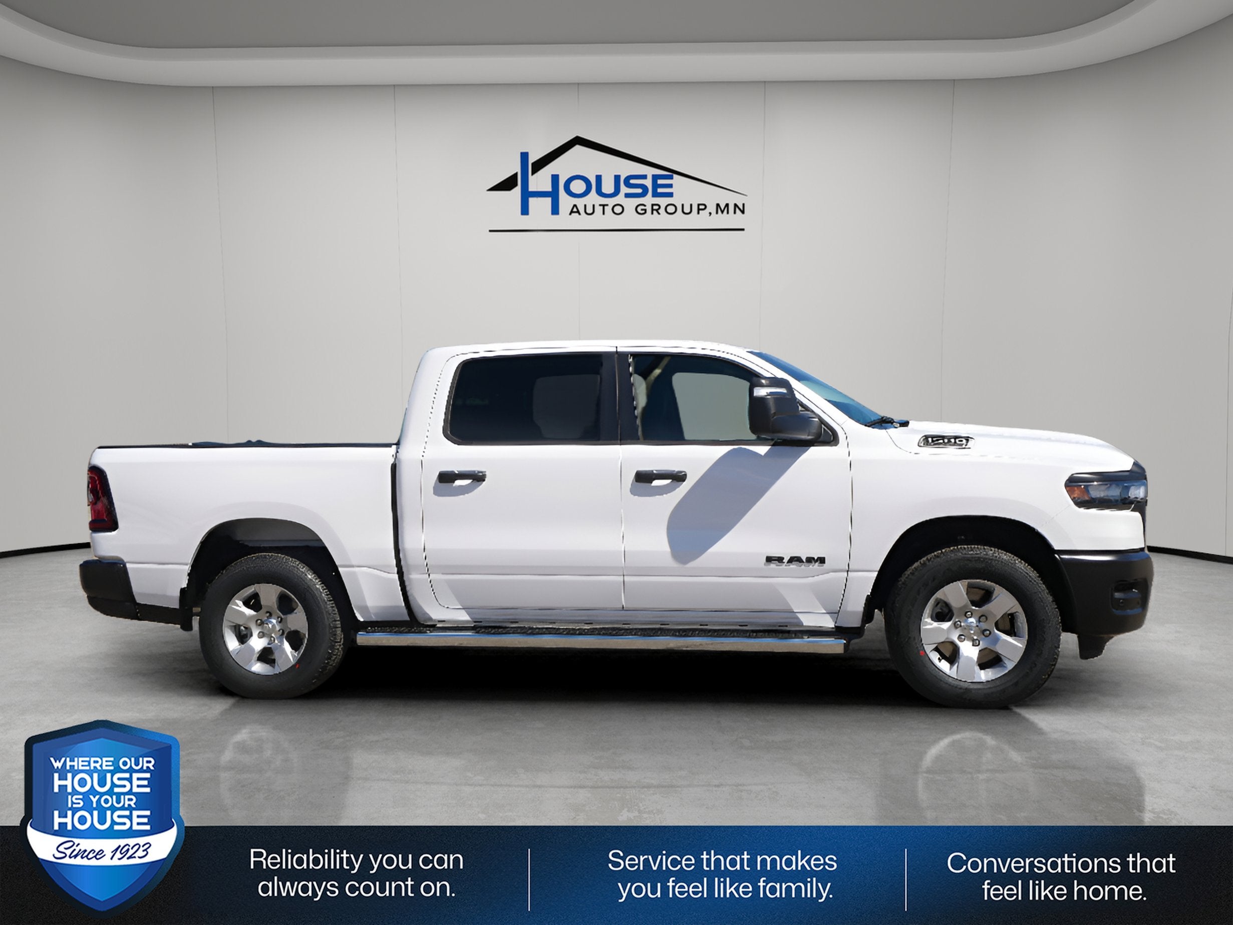 2026 RAM Ram 1500 RAM 1500 TRADESMAN CREW CAB 4X4 5'7' BOX