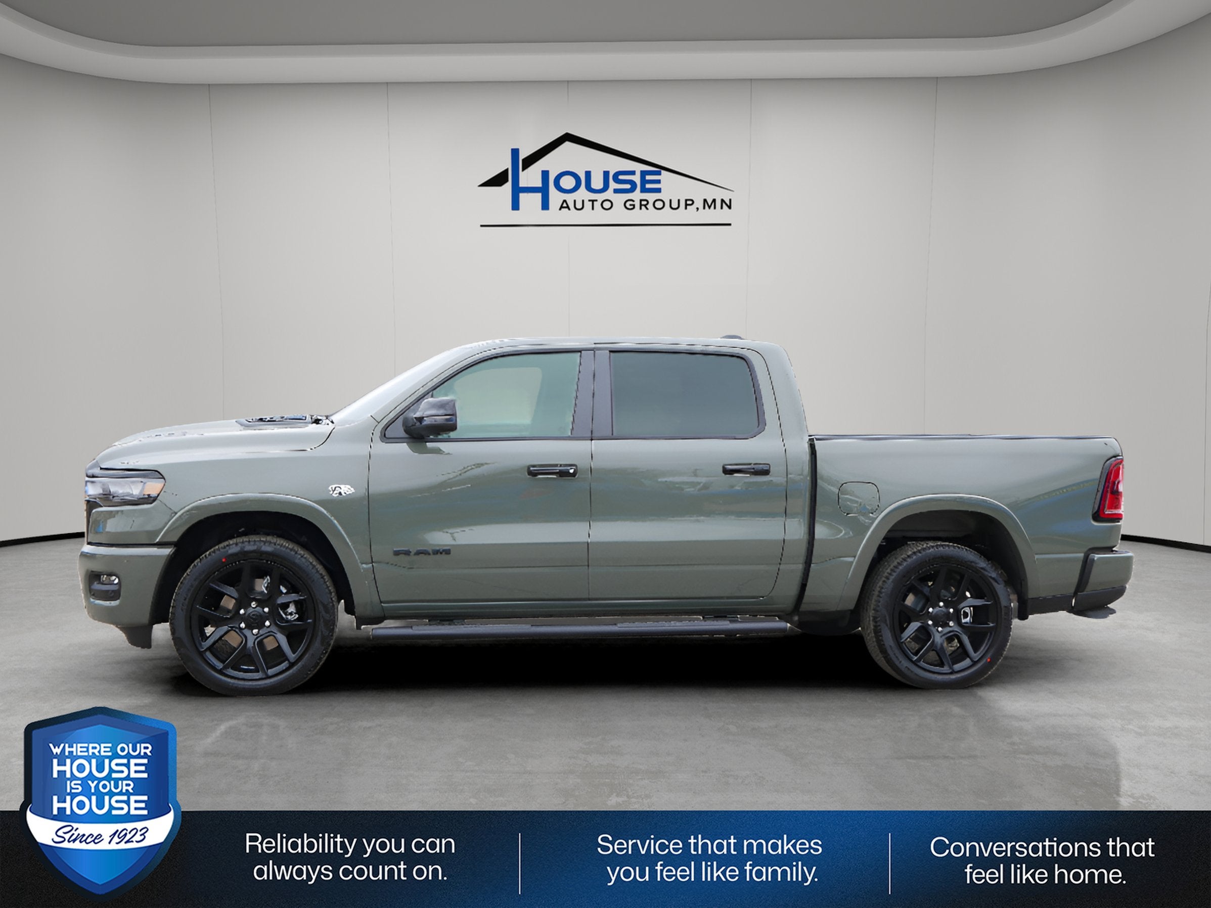 2026 RAM Ram 1500 RAM 1500 LARAMIE CREW CAB 4X4 5'7' BOX