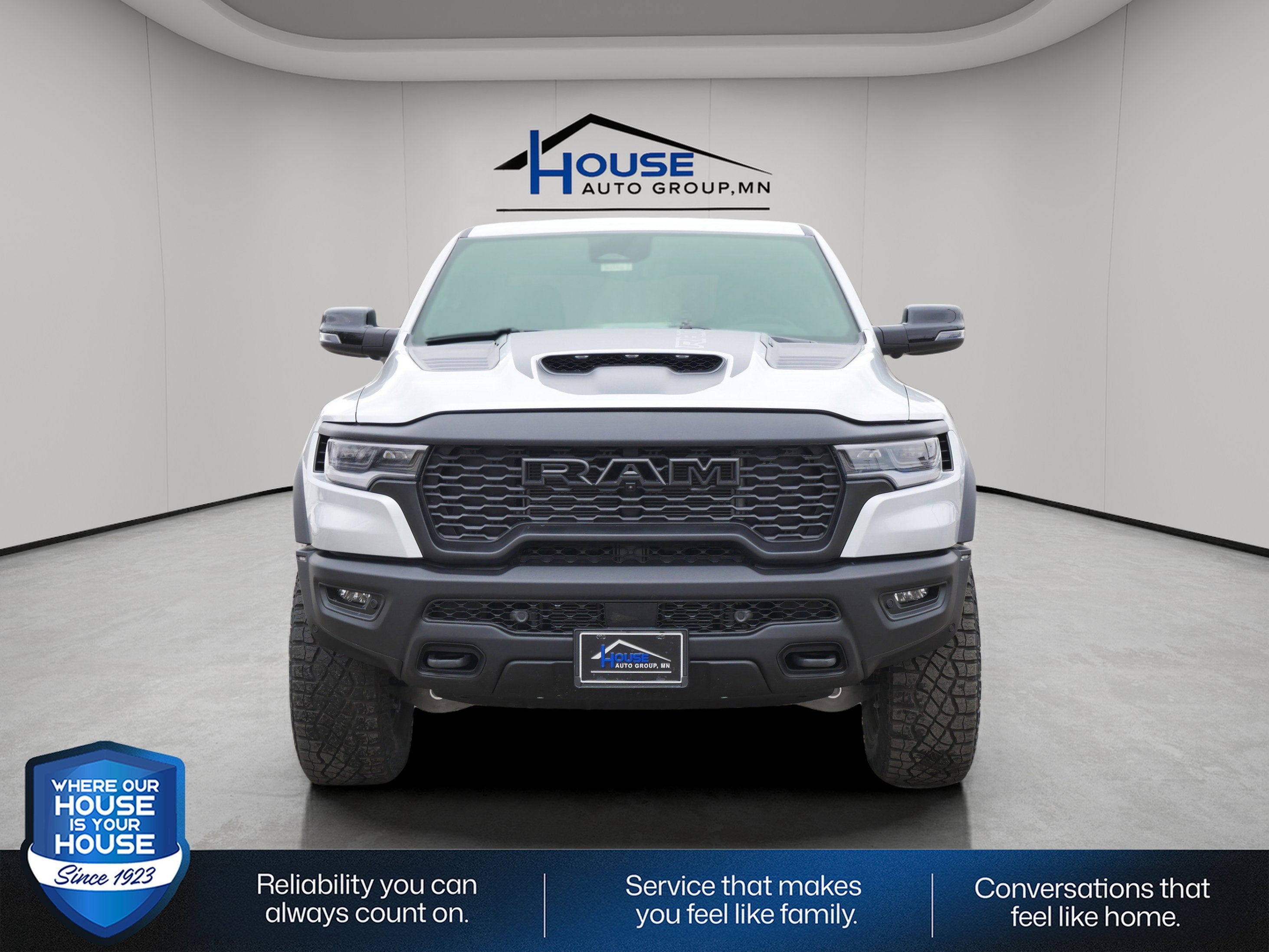 2026 RAM Ram 1500 RAM 1500 RHO CREW CAB 4X4 5'7' BOX