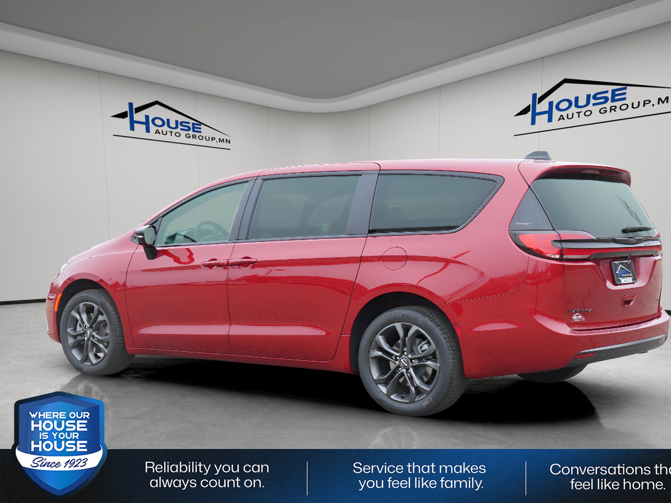 2026 Chrysler Pacifica PACIFICA SELECT AWD