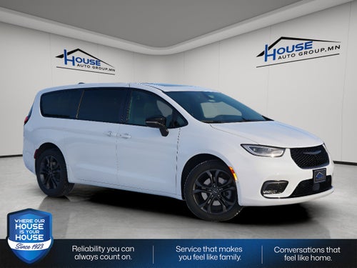 2026 Chrysler Pacifica PACIFICA SELECT AWD