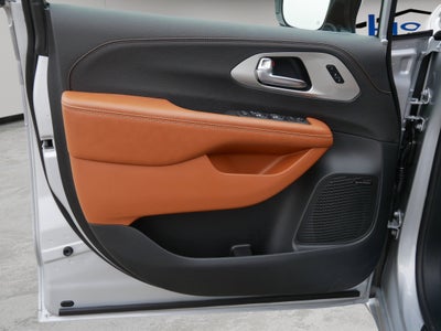 2026 Chrysler Pacifica PACIFICA PINNACLE AWD