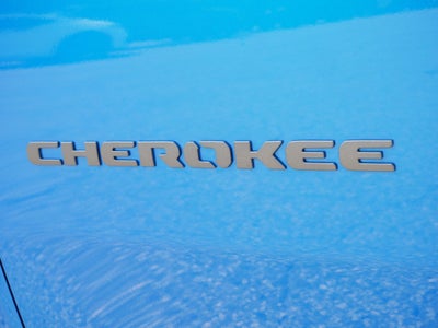 2026 Jeep Cherokee CHEROKEE LAREDO 4X4