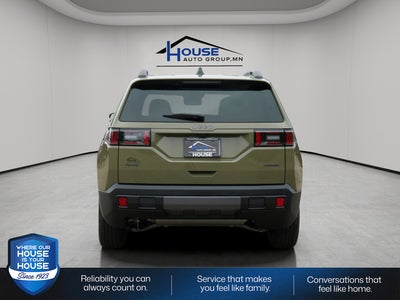 2026 Jeep Cherokee CHEROKEE LAREDO 4X4